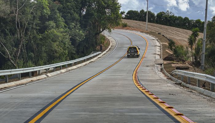 Paraná chega a quase mil quilômetros de rodovias e novas estradas em concreto